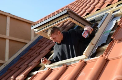 Pose de fenêtres de toit Velux à Haute-Épine